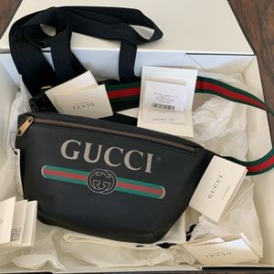Gucci Print large belt bag size 90